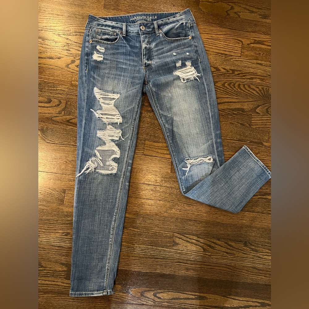 American Eagle Ripped Jeans